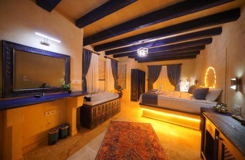 Uchisar Hotel | Üçhisar Palace İn Cappadocia