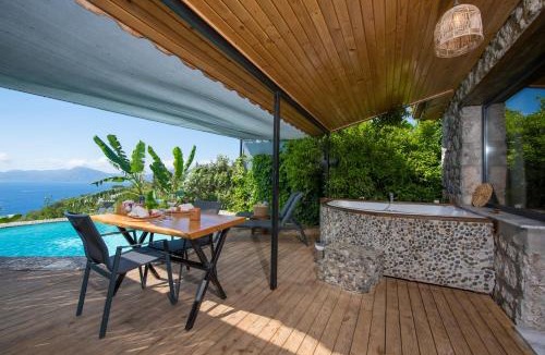 Uzunyurt House | Faralya Yoruk Evi Suite