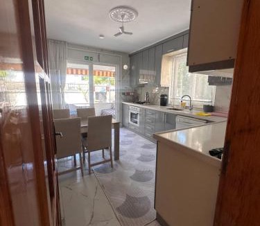 Burhaniye Apartment | Detached 3 1 House - 10 Minutes to the Sea