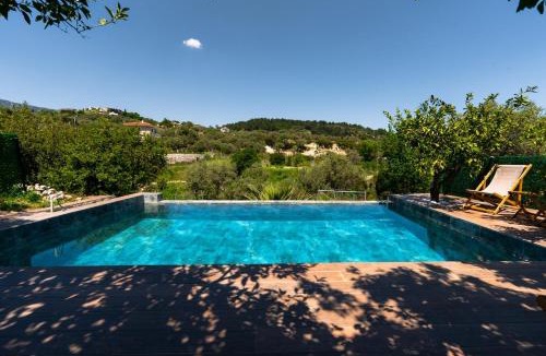 Karaburun Villa | Stone Villa & Private Pool in an Orchard - Aegean Retreat