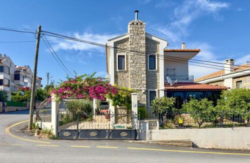 Datca City Center Villa | Luxury Stone Villa in the Heart of Datça for 10 People
