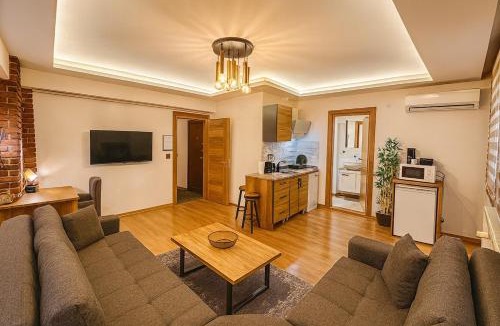 Tophane Apartment | GuestPort No 5 Luxury Suite, Galata Tower View, Terrace