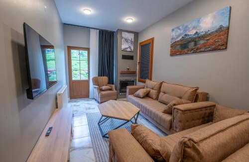 Caykara Hotel | Demirkapı Otel