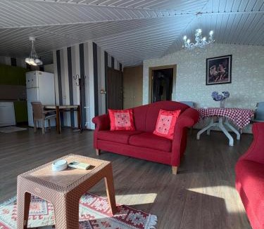 Akcay House | Kutlugün Sahil Otel