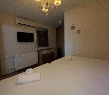 Akcay House | Kutlugün Sahil Otel