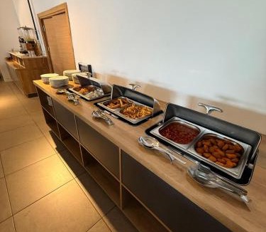 Yomra Hotel | Rena Grand Residence & Suit
