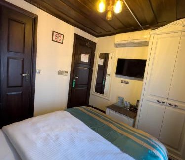 Yenifoca Hotel | Marina Foça Hotel