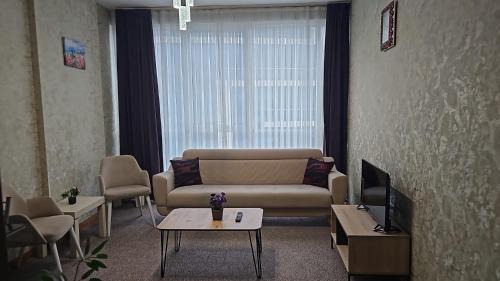 Pendik Apartment | Nur Sena's House