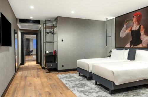Bornova Hotel | Radisson RED Izmir Point Bornova