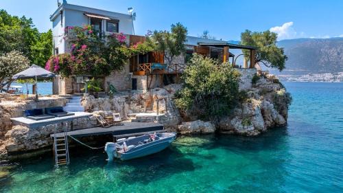 Kas Villa | Luxury Villa on a Private Island