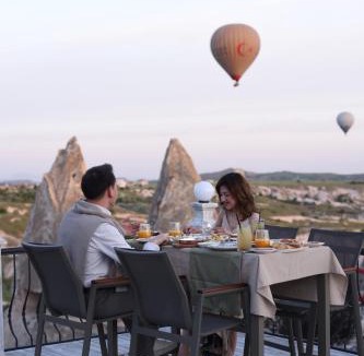 Uchisar Hotel | The Kingdom Of Cappadocia Luxury Cave Hotel