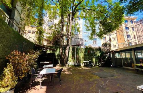 Kadikoy Apartment | Nest Digital Nomad House