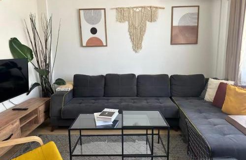 Kocasinan Apartment | Modern apartment Nr5 in Cihangir, the heart of Taksim