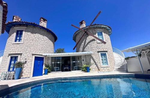 Tokoglu Hotel | Alacati Degirmen Hotel