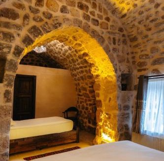 Artuklu House | Minessa Konağı