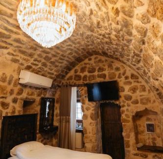 Artuklu House | Minessa Konağı