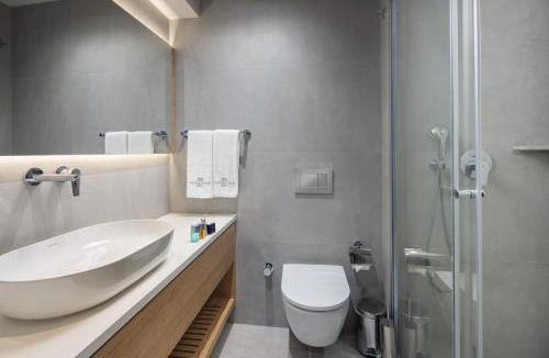 Altınordu Hotel | Waveside hotel
