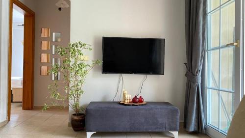 Hisaronu Apartment | Çam ormanı içinde havuzlu daire