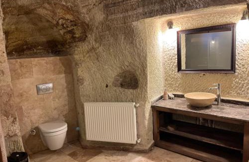Ortahisar Apartment | Cosy cave suit
