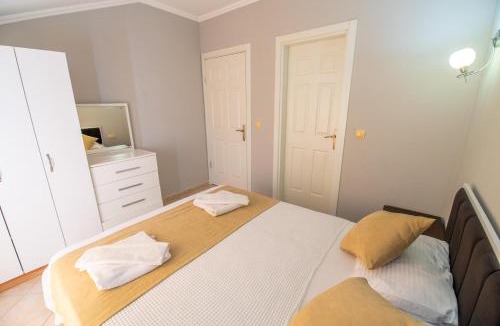 Fethiye City Center Apartment | Sunset Beach Club Aqualettings Mermaid 8