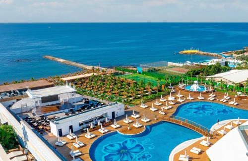 Avsallar Resort | Rubi Platinum Sign