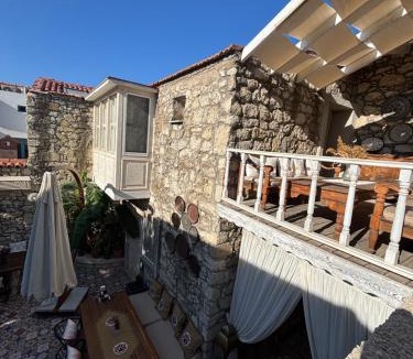Tokoglu Hotel | MorisiAvluAlaçatı
