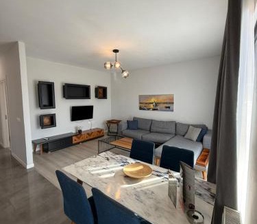 Cinarcik Hotel | Green Hills Suites