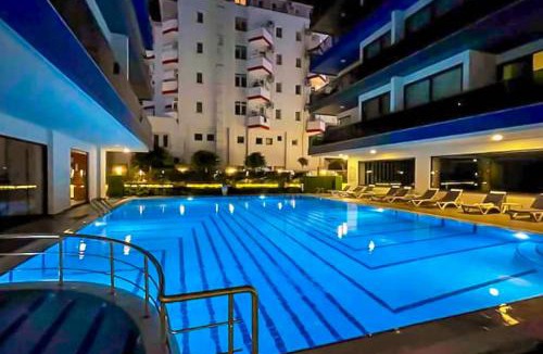 Mahmutlar Apartment | Seafront 1 BR Apt - Sea View Balcony - New Building