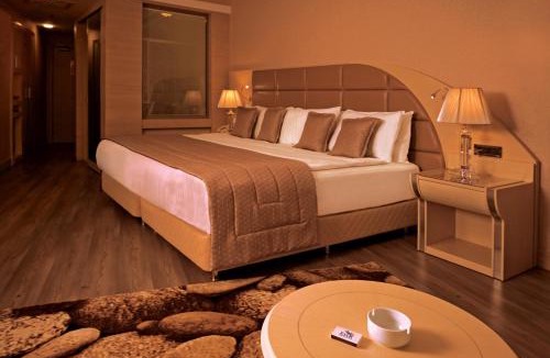 Buyukcekmece Hotel | Eser Premium Hotel & Spa