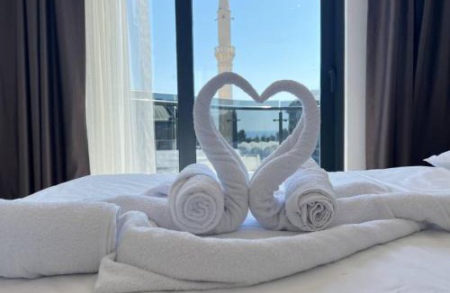 Kargicak Apartment | Salam Residence 2 - Ladies-Only Pool & Family Pools