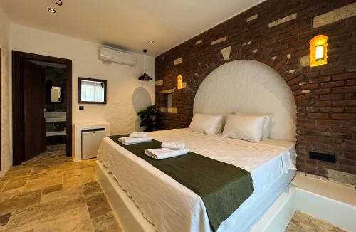 Tokoglu Bed & Breakfast | Villa Peri Alacati