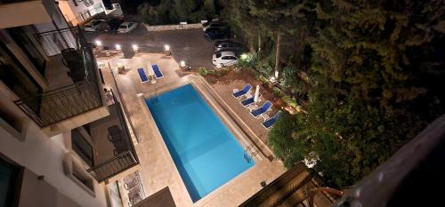 Kalkan Apartment | Azure Haven - A Seaside Retreat Surrounded by Nature