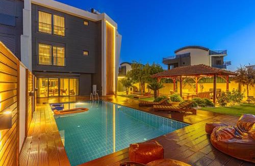 Kadriye Villa | NEAR BY THE LAND OF LEGENDS , LUXURY ViLLA SPARTACUS