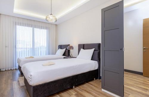 Bornova Apartment | Utopia Suite Residence - 3 Bedroom with Jacuzzi