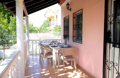 Dalyan City Center Villa | Villa Artemis Dalyan