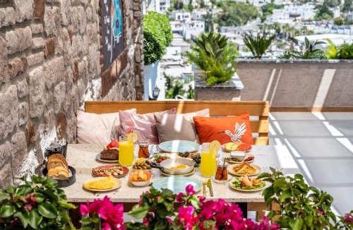 Gumbet Bed & Breakfast | The Poyz Hotel Bodrum