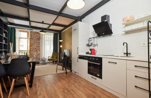 Asmali Mescit Apartment | Stunning 2BR 1 Min Metro&Galata