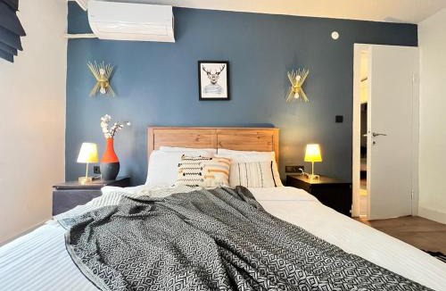 Kabatas Apartment | Stunning Sea View Amazing Flat 4BR 2BA AC