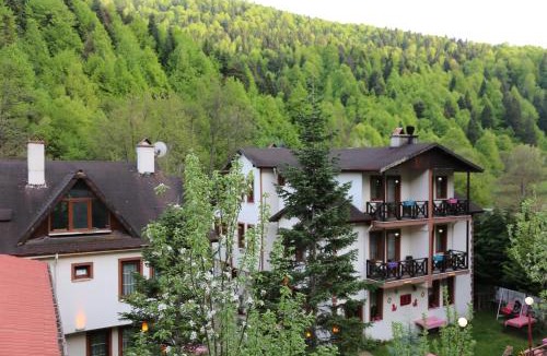 Bolu Hostel | ABANT DORT MEVSİM KONAĞI HOSTEL