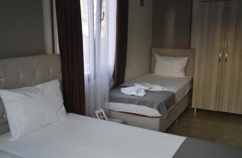 Altinoluk Hotel | Hotel Hugo