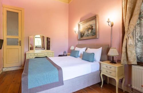 Adalar Hotel | Büyükada Anastasia Meziki History Mansion