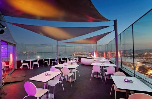 Moda Hotel | DoubleTree By Hilton Istanbul - Moda