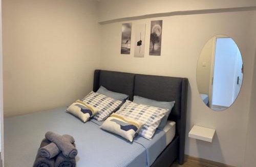 Old Town Apartment | Sea View, Your Home in the Center of Alsancak