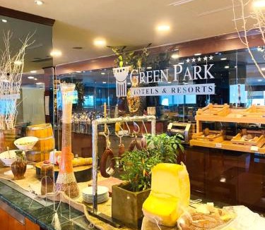 Ust Bostanci Hotel | The Green Park Bostancı