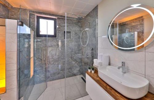 Kas Villa | Balayı ve Çekirdek Aileler İçin Bir Villa