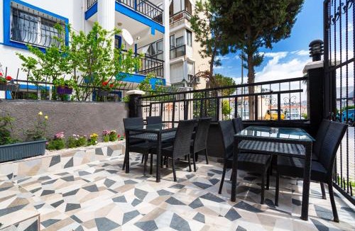 Balcova Hotel | 8 Rooms House