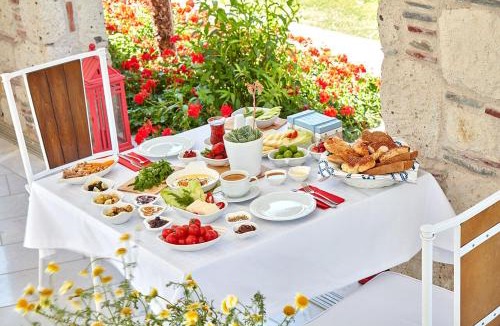 Hacımemis Hotel | On Oda Alaçatı