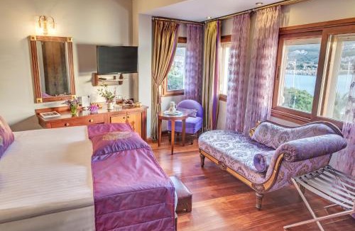 Foca Hotel | Bulbul Yuvasi Boutique Hotel