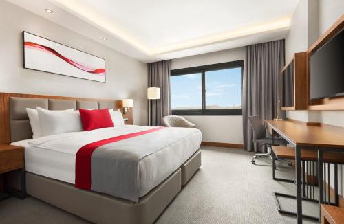 Aliaga Hotel | Ramada by Wyndham Izmir Aliaga