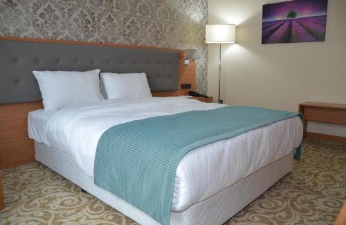 Korfez Hotel | Çınarpark Hotel